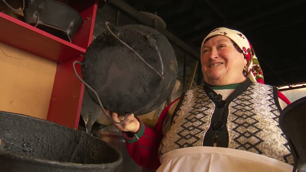 România în bucate: Colăţel şi pită de casă (@TVR Timişoara)