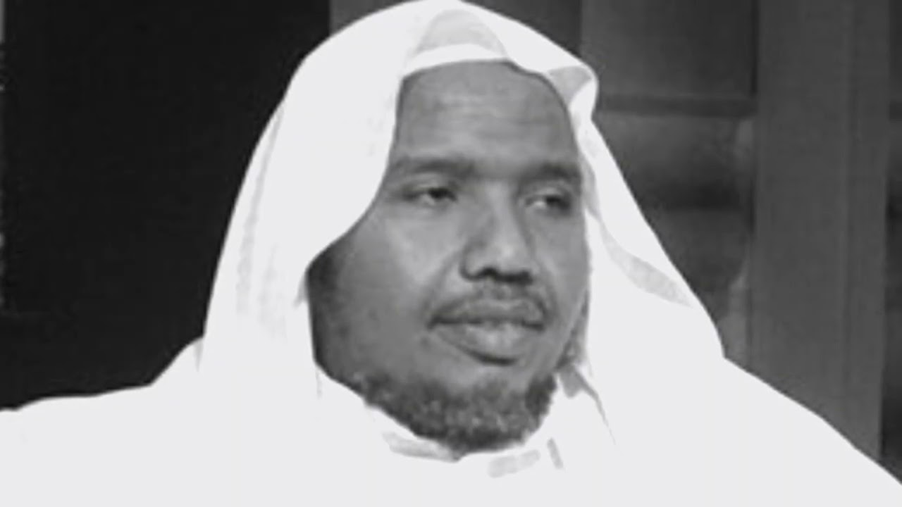 Young Sheikh Abdul Rashid Ali Sufi Surah Al-Ahzab - الشيخ عبد الرشيد علي صوفي سورة الأحزاب