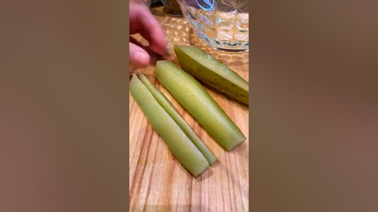 салат с куриной печенью - YouTube