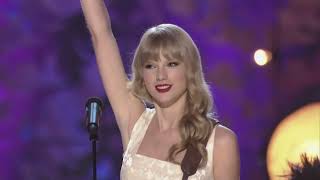 Taylor Swift  Mean Live at Harvey Mudd