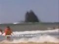 Estranho fenômeno no oceano. WTF THIS ? Strange phenomenon on the beach
