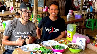 Mountain Meal w Mark Wiens (Hmong Organic Veg Feast) Heart-Warming Hill-Country Food