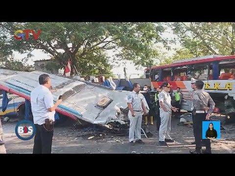 Kecelakaan Maut 2 Bus di Ngawi, 3 Orang Tewas - BIS 31/08