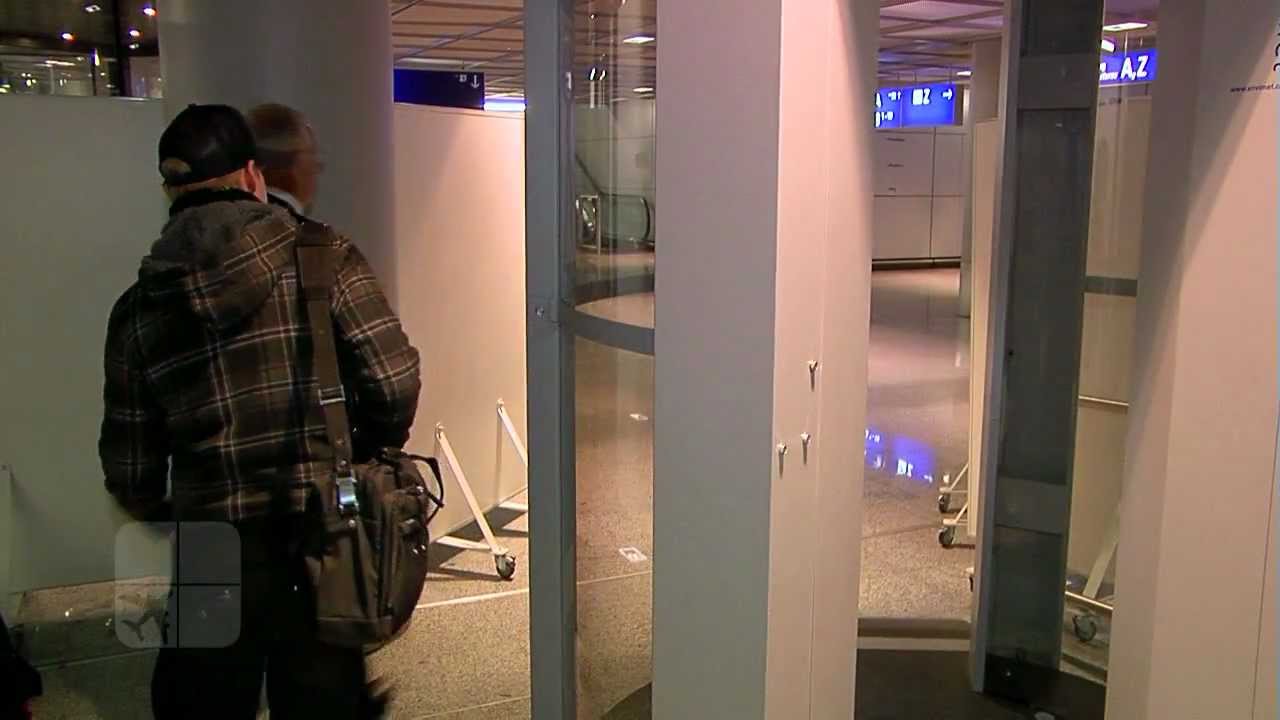 Körperscanner am Frankfurter Flughafen