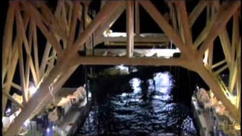 Twin-Path_Sling_Oil_Platform_Salvage.wmv