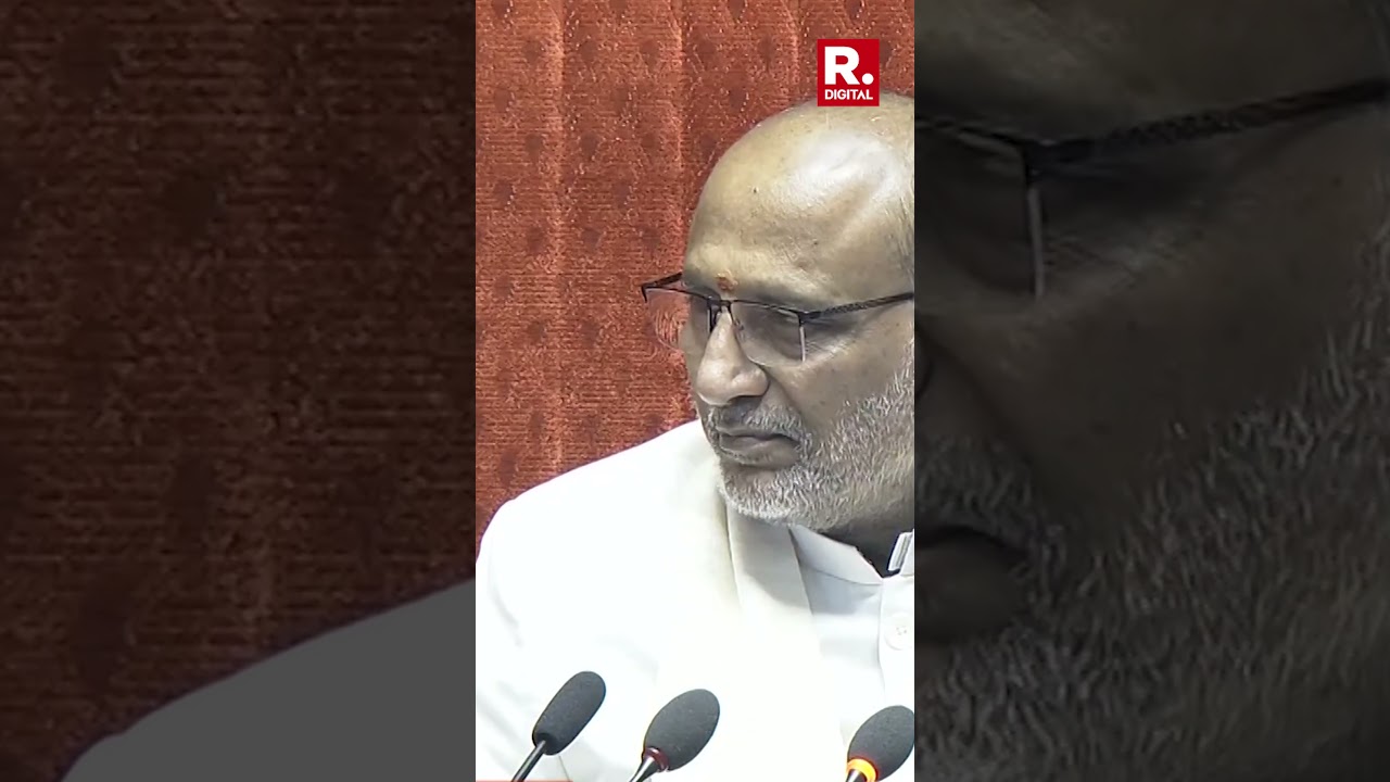 PM Modi Mentions Facts on How Startups were Suffering under Congress Rule and now Growling