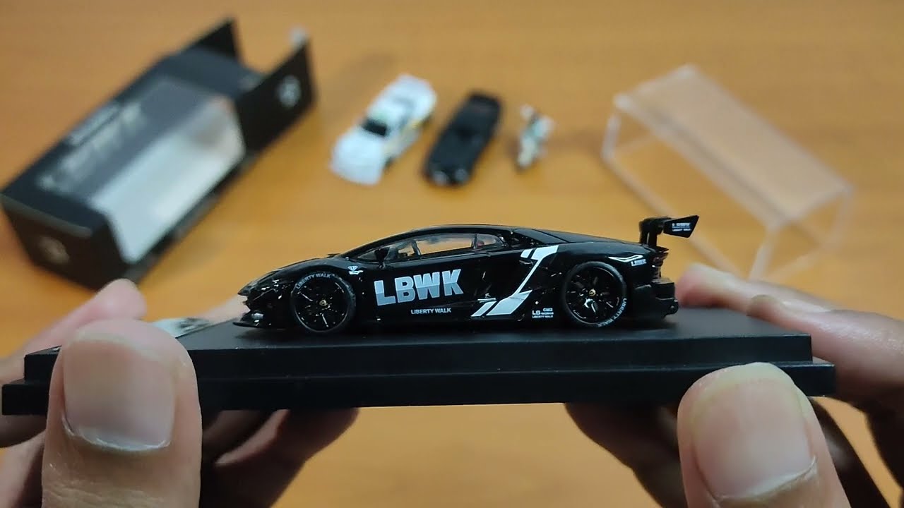 1/64 BriScale Micro Lamborghini Aventador LP700-4 LBWK Liberty