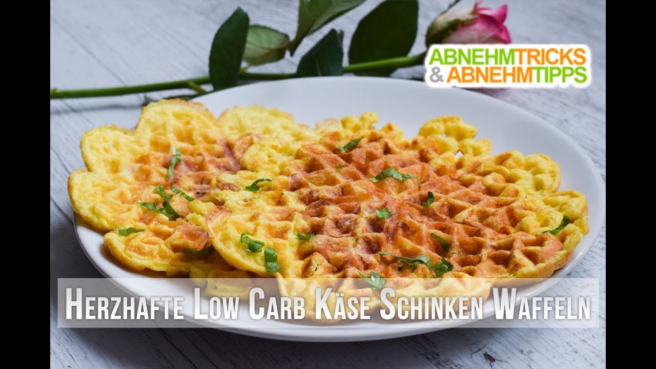 Low Carb Käse Schinken Waffeln Rezept / Kochvideo - YouTube