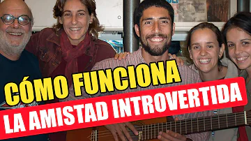 ¿Puede una persona introvertida querer tener amigos?