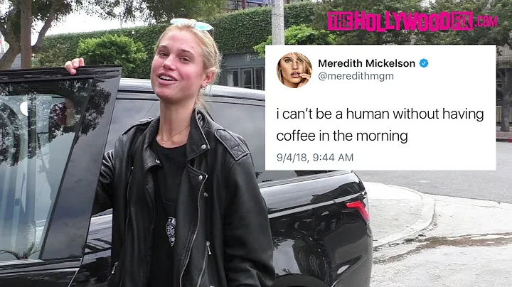 Meredith Mickelson Steps Out With The Squad For An...