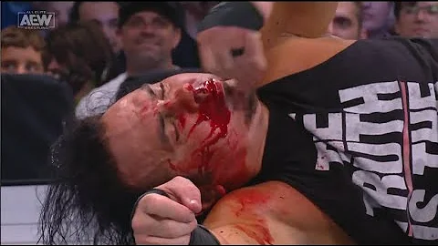 Orange Cassidy destroys Matt Hardys nose