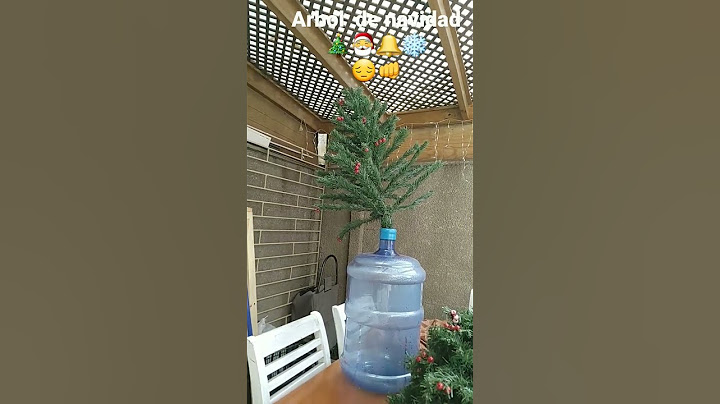 arbol de navidad be like       ( ͡° ͜ʖ ͡°)
