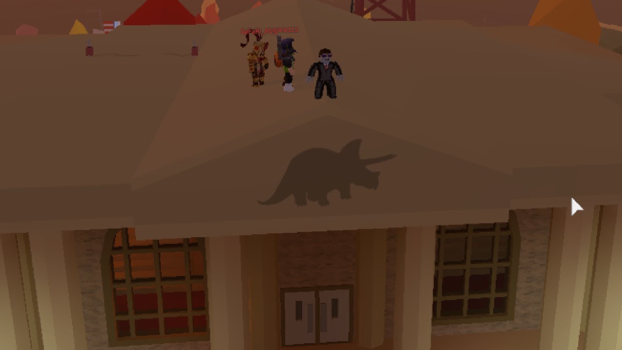 Roblox jailbreak robbing every store and train - YouTube