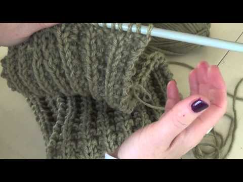 Βίντεο: Πώς να πλέκει ένα κασκόλ Snood