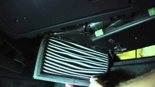 How to change cabin air filter in a Mercedes SLK R171 