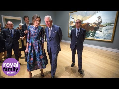 Видео: Queen Letizia в синя рокля на ниска цена