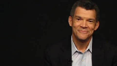 CNN Red Chair Interview: Mark Whitaker