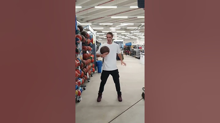 DEVI sempre PROVARE un pallone prima di comprarlo🏀