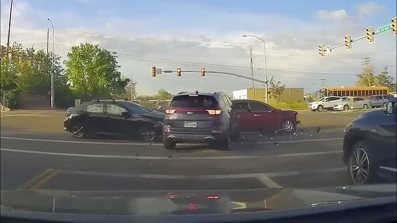 👿 Car accident and expensive fails dashcam 2023 compilation № - YouTube