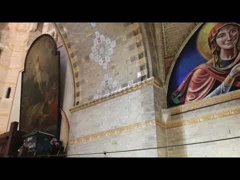 Video: Wat is een basiliekkathedraal?