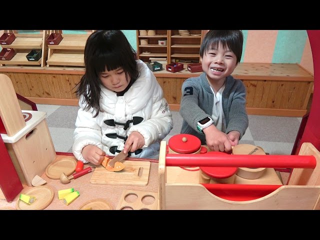 おもちゃ王国 木のおままごと 木のおもちゃ館でお店屋さんごっこ こうくんねみちゃん キッズライン Kids Line Thewikihow おもちゃ王国 木のおままごと 木のおもちゃ館でお店屋さんごっこ こうくんねみちゃん キッズライン Kids Line Thewikihow