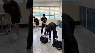 청소시간에 나타난 인자강 💪 강해지고싶다면, 부산해군과학기술고로 오세요! 🚢 ⚙️⚡️ #07 #08 #09 #10 #11 #해군 #부산해군과학기술고