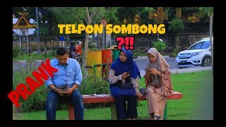 TELPONAN SOMBONG DISAMPING ORANG || Prank Indonesia