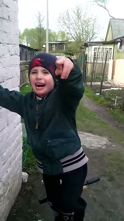 "Навалил в штаны"? - YouTube