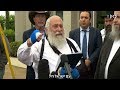 מעשי טרור לא ישברו אותנו הרב הפצוע שב אל בית הכנסת בסן דייגו מעשי טרור לא ישברו אותנו הרב הפצוע שב אל בית הכנסת בסן דייגו