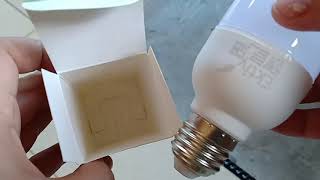 Lampu LED Philips 5 Watt Lebih Terang Cahaya Dan Gak Silau Simak Penjelasannya sampai habis dan Semo. 