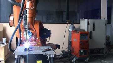 KUKA KR30 arc welding robot with Fronius TPS4000 in www.eurobots.net