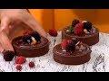 Шоколадный тарт с солёной карамелью: быстрый и простой рецепт