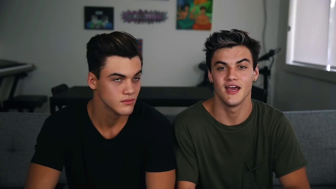 DOLANTWINS TALKING ABOUT THEIR TASTE IN GIRLS AND RELATIOSHIPS.[MUST ...