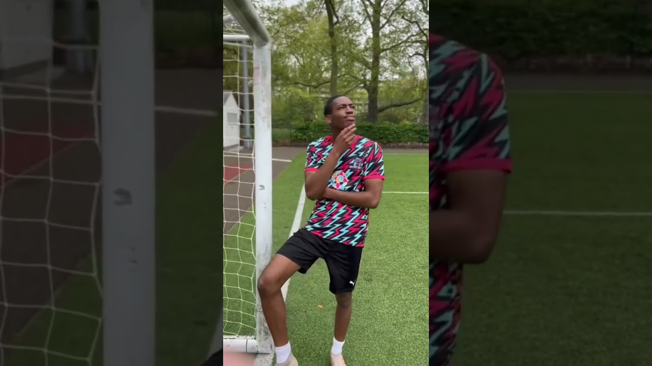 THE WORST MISS IN FOOTBALL HISTORY?!?!😱