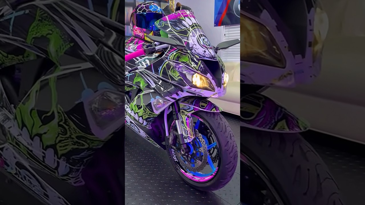 November ARTIST 154㎝ 🎨 The Most Colorful KAWASAKI NINJA ZX-6R 636 Ever Built? M4