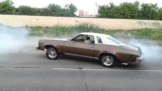 1976 Chevy MALIBU Classic COUPE ....... You see it !!!!