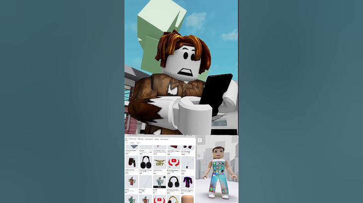 Bacon got her phone and did not expect what he saw 😨 #shorts 1 #roblox