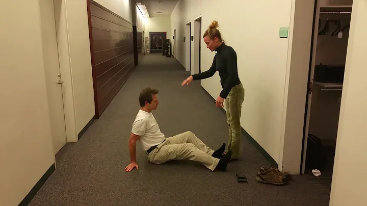 Handstand lesson w Christina Van Loo