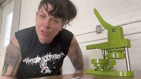 Troubleshooting a plastic button maker using metal components