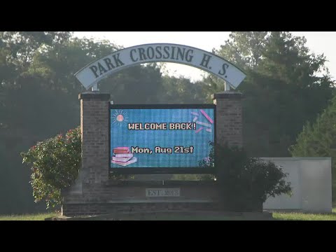 Park Crossing High School students return to campus following fire