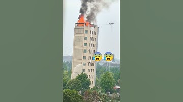 Building me aag lag aga🤬#youtubeshorts #comedy #shortvideo #minivlog