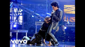 Adam Lambert - For Your Entertainment (American Music Awards 2009)