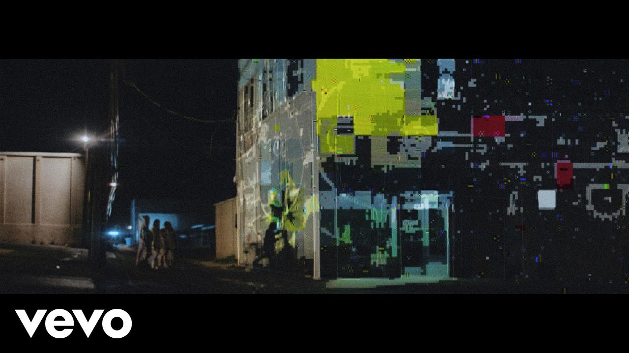 Porter Robinson - Lionhearted ft. Urban Cone accords