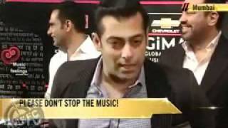 Salman Khan at Global music awards 2010.