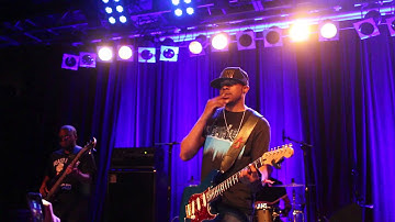 Ayron Jones Shredding @ Neumos CHBP 2014