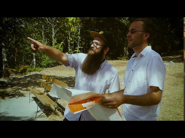 Mira Collectif Team Peace Ft. Badegna Foli - Ma Petite Mayenne [Clip Officiel] en YouTube