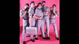 Devo - Post Post-Modern Man