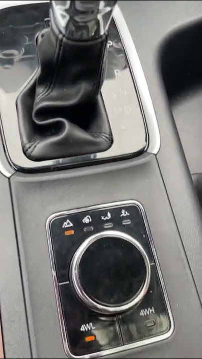 Selecting 4WD Low Ratio on Mahindra Scorpio N #shorts #bigdaddyofsuvs #offroad