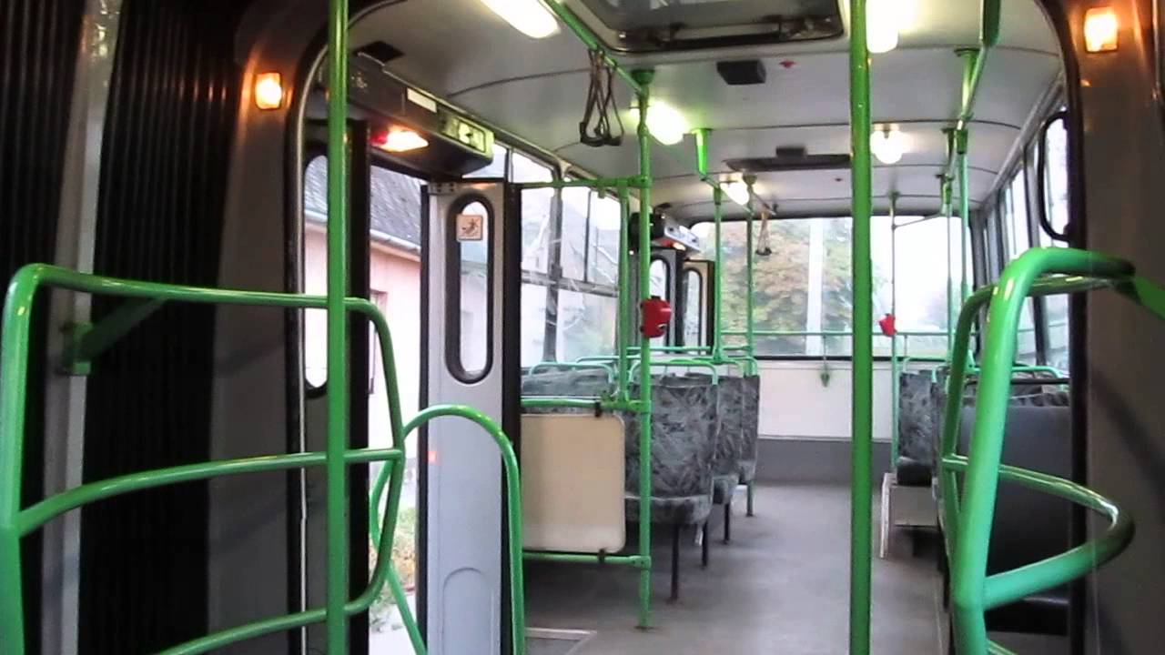 Budapest bus-Ikarus 280.49 BPI-723@233E