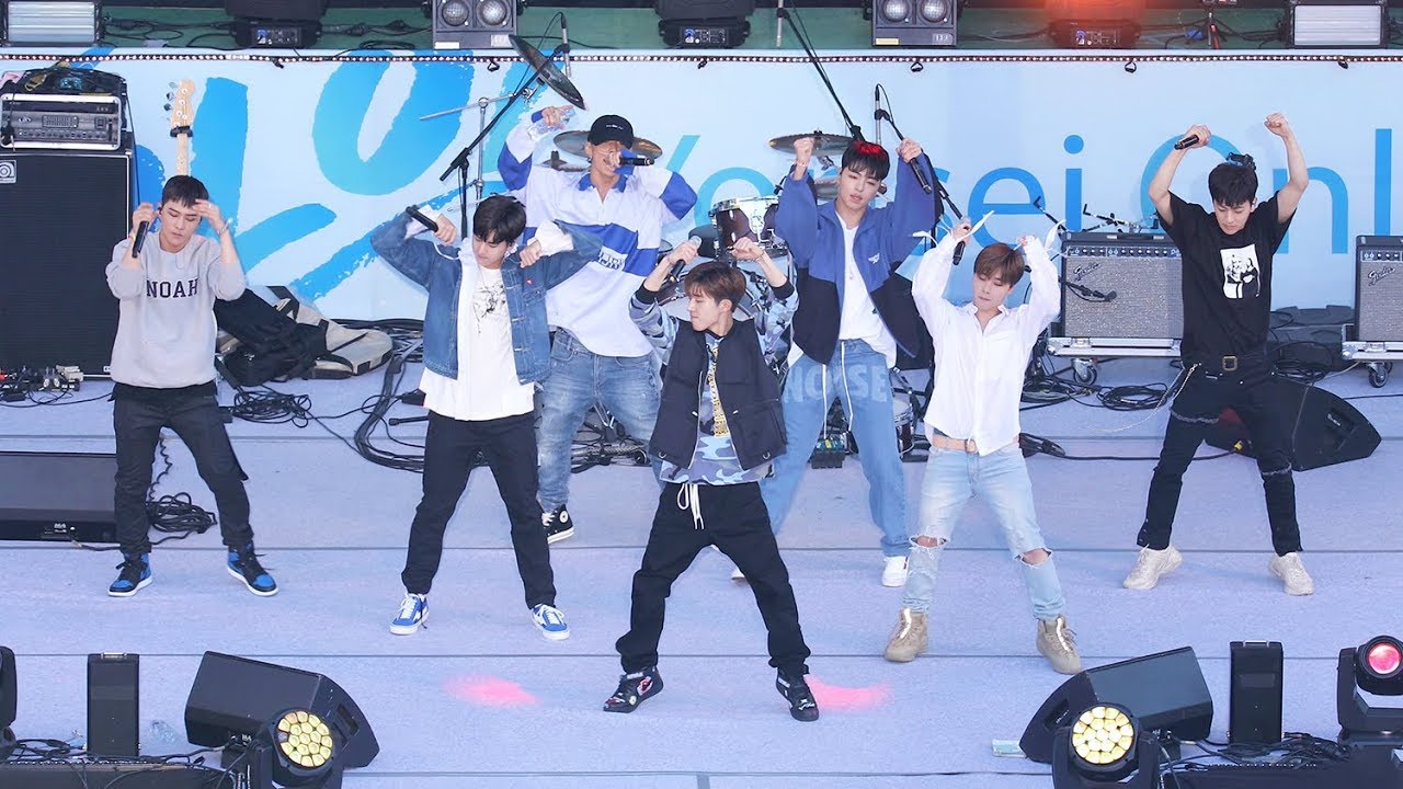 180519 아이콘(iKON) - BLING BLING [연세대 축제 아카라카] 4K 직캠 by 비몽